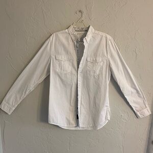 Men's White Casual Button-Down Shirt with Chest Pockets and cool trimmings